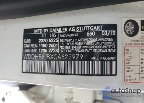 2012 Mercedes-Benz E 350 4Matic z USA, uszkodzony, nr VIN WDDHF8JBXCA622979